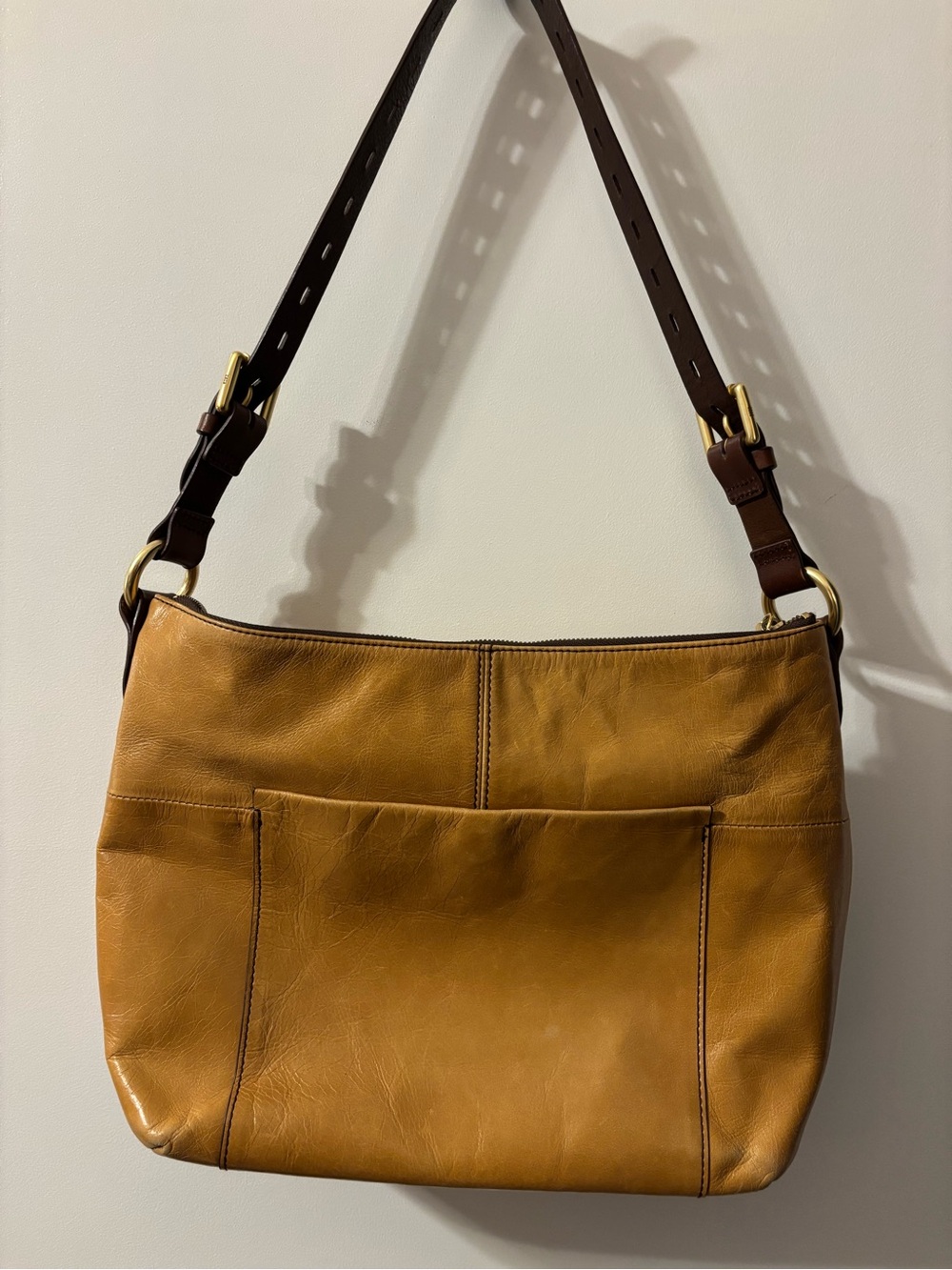 HOBO Leather Shoulder Bag in Tan with Dark Brown Strap - Picture 2 of 7